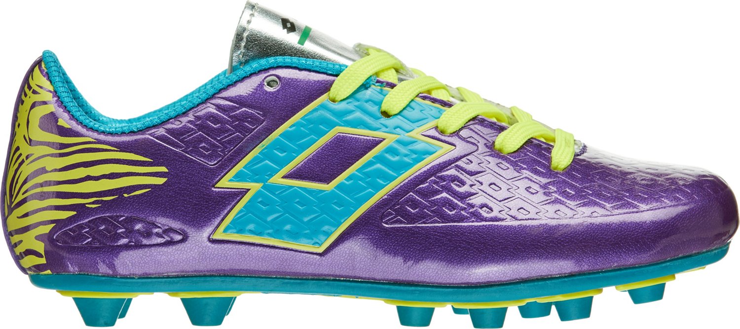best soccer shoes for defenders