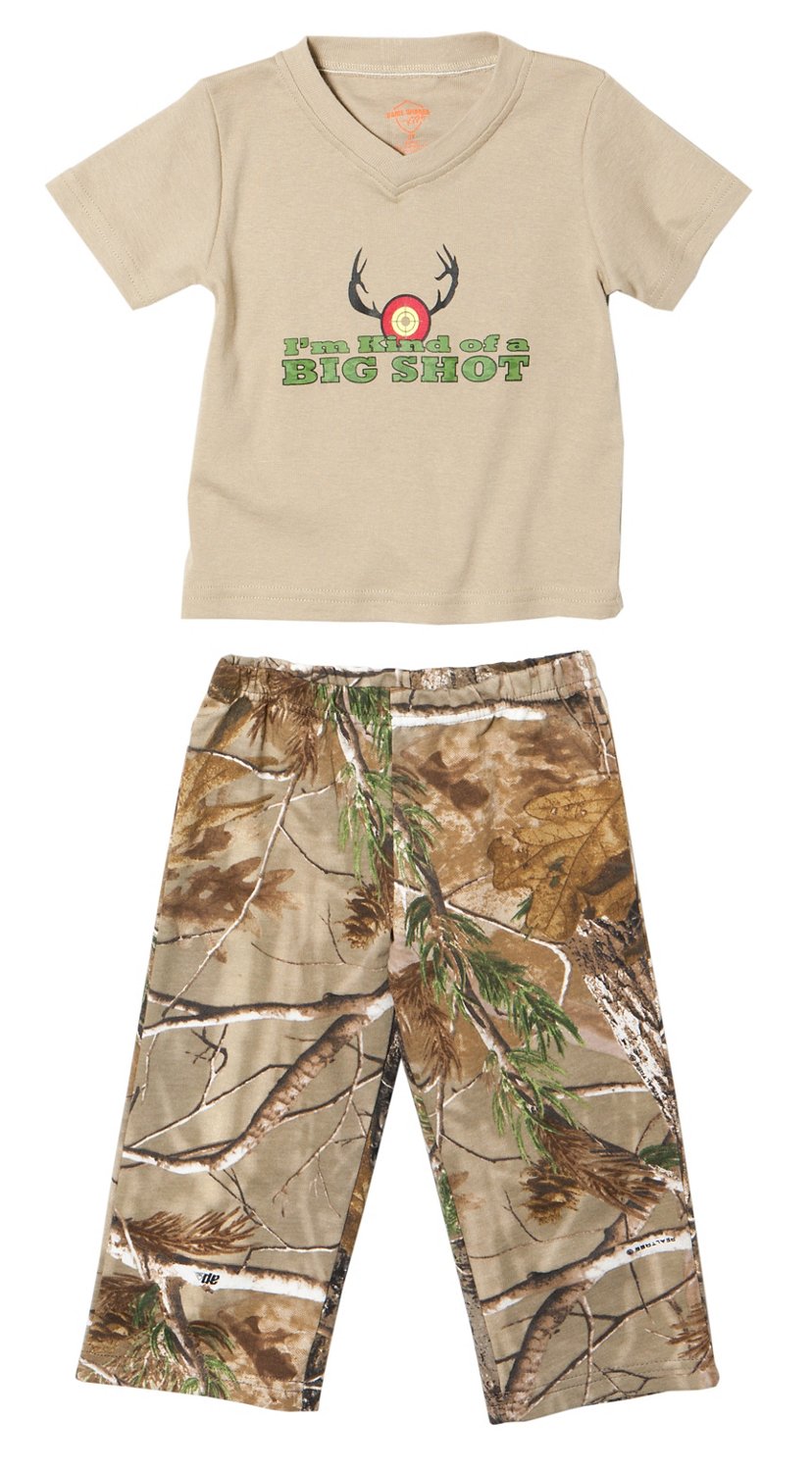 Game Winner® Toddlers' Short Sleeve T-shirt and Pant Set