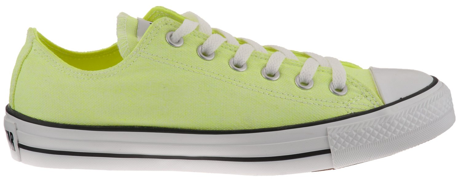 Converse Women's Chuck Taylor Athletic Lifestyle Shoes