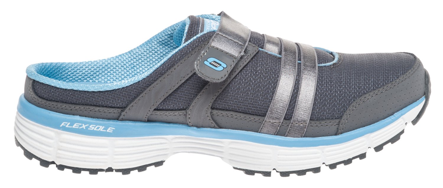 SKECHERS Women's Agility Kick Back Athletic Lifestyle Shoes