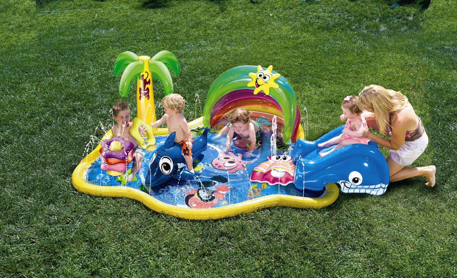 Banzai Jr. Splish Splash 5.6' x 7.5' x 24