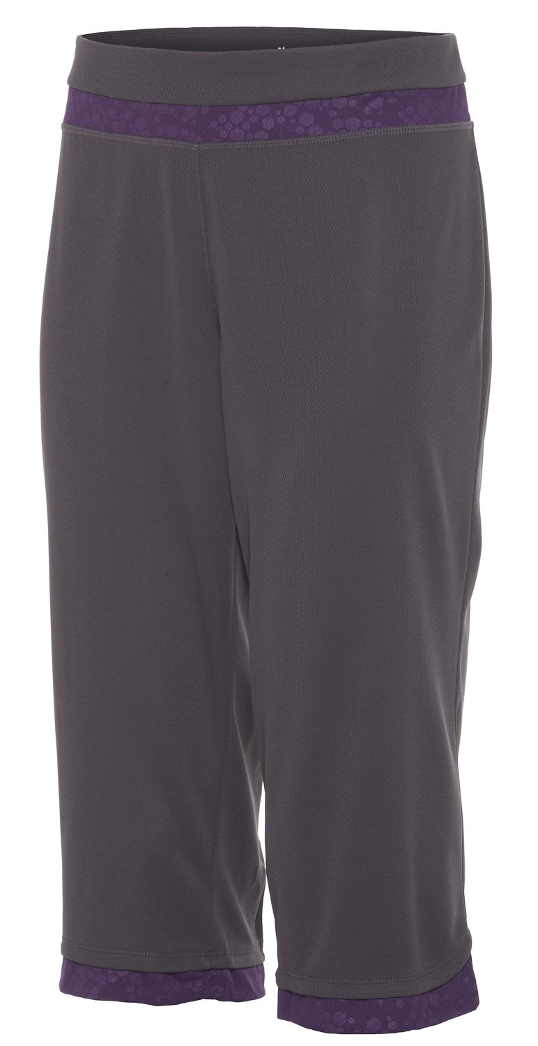 BCG Women's Geo Embossed Mesh Capri