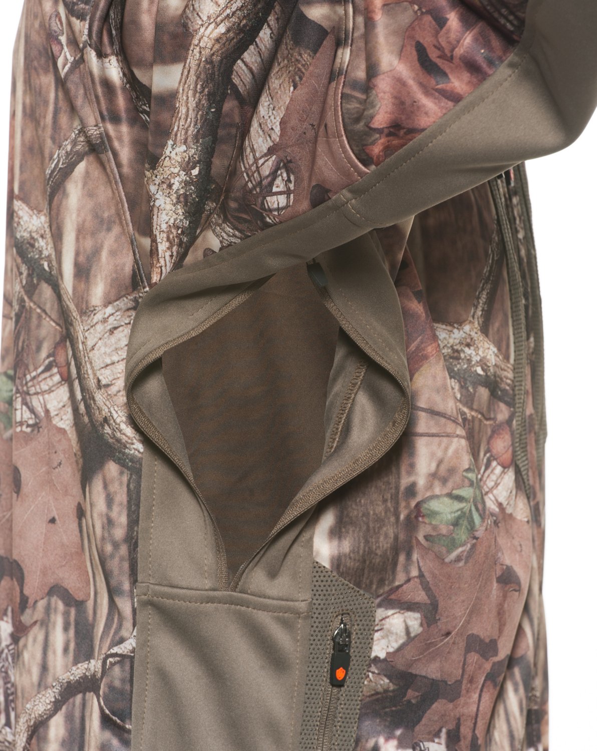 Game Winner® Men's Bow Hunt Soft Shell Camo Jacket thumbnail