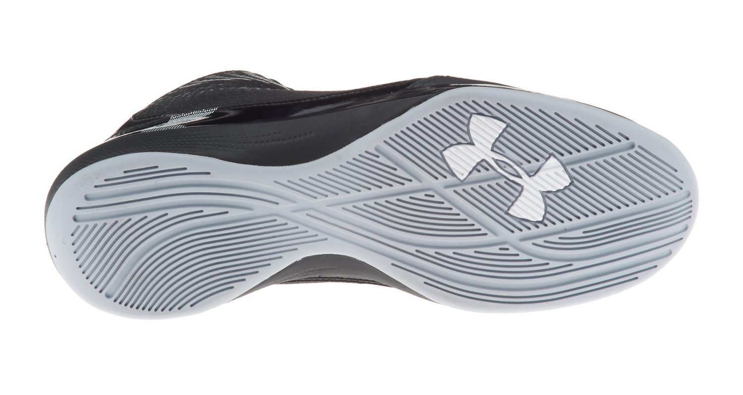 Under Armour® Men's Jet Basketball Shoes thumbnail