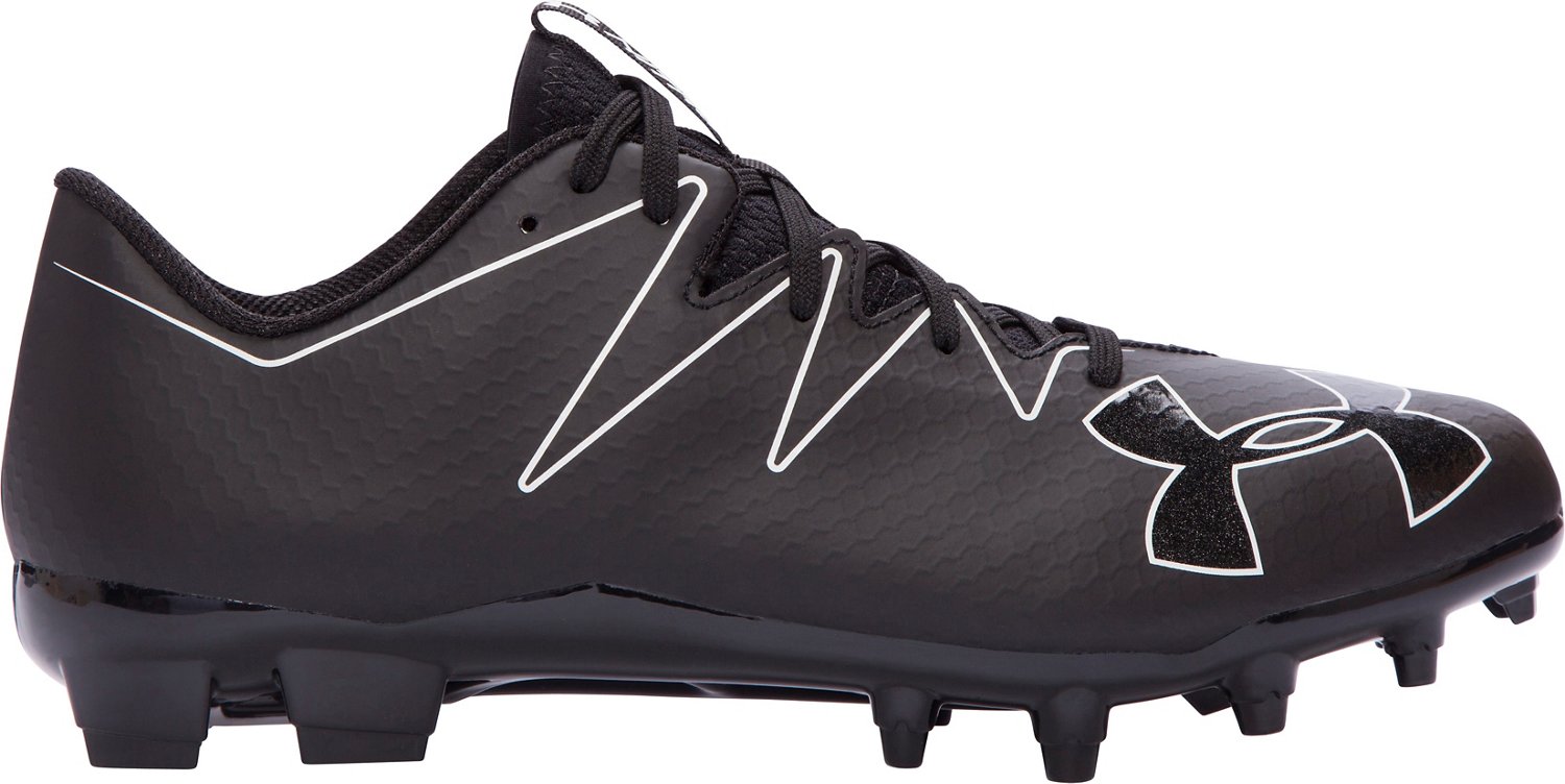 mens low football cleats