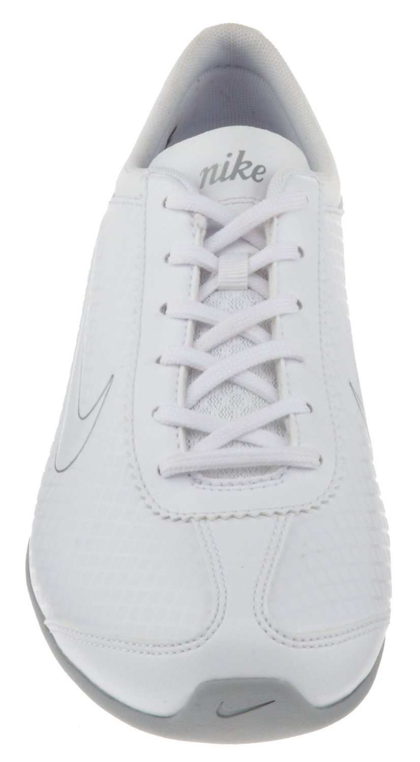 Nike Women's Air Musio Training Shoes thumbnail