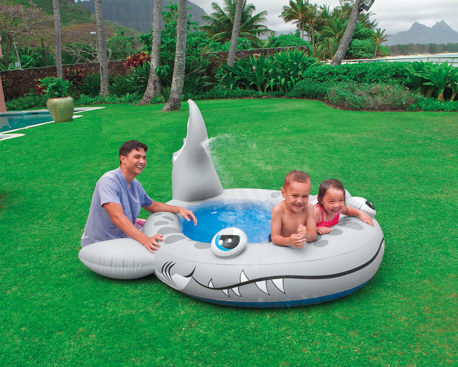 INTEX® Sandy Shark Spray Pool