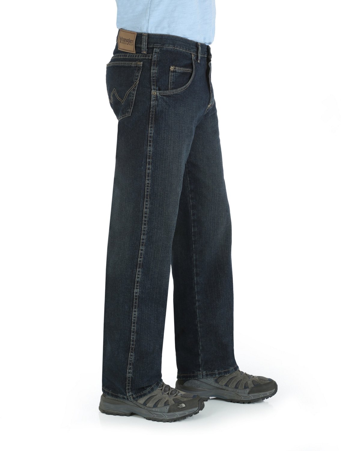 Wrangler® Rugged Wear Men's Relaxed Straight Fit Jean thumbnail