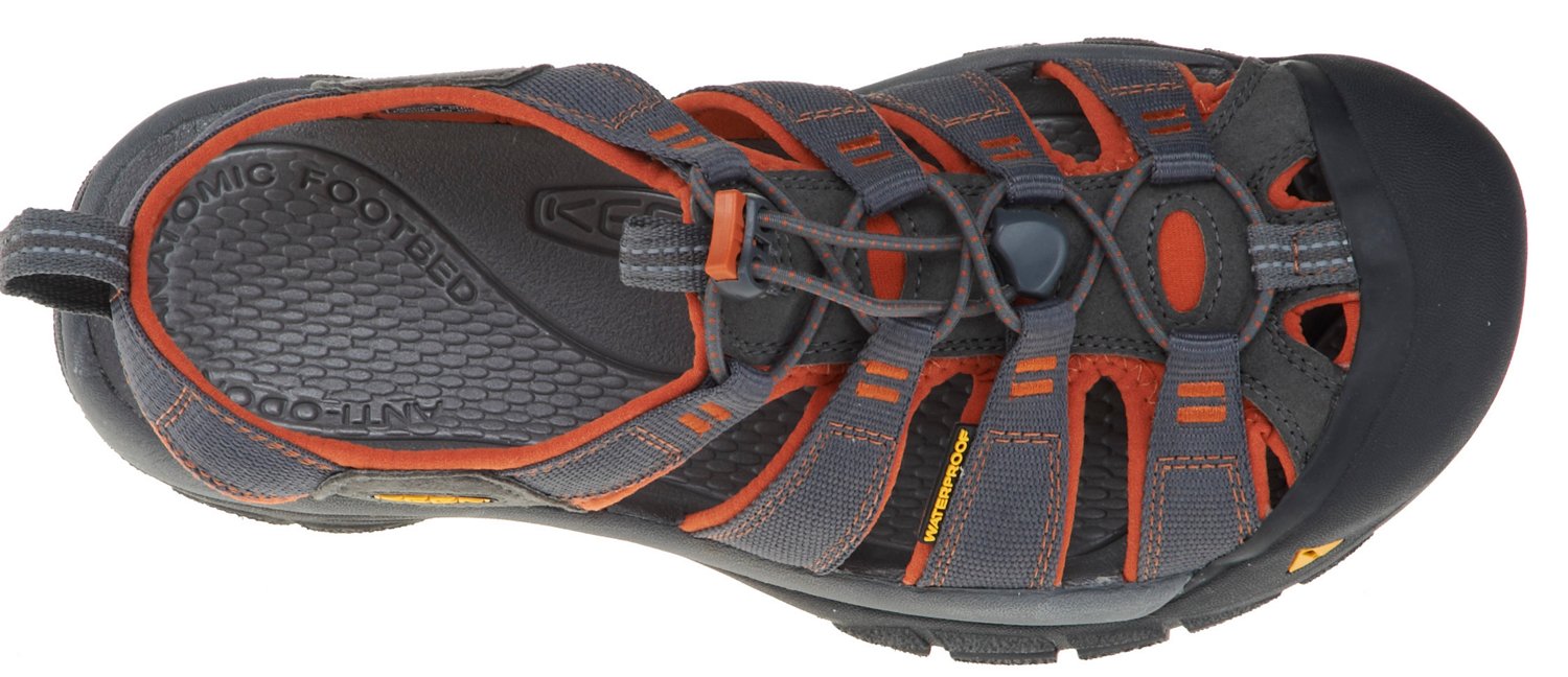 KEEN Men's Newport H2 Hiking Shoes thumbnail