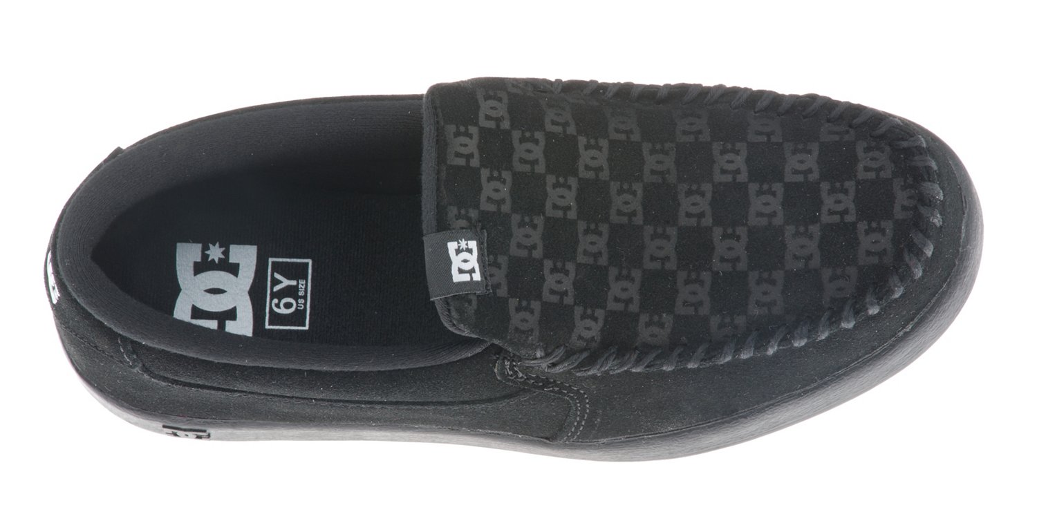 DC Shoes Boys' Villain Athletic Lifestyle Shoes thumbnail