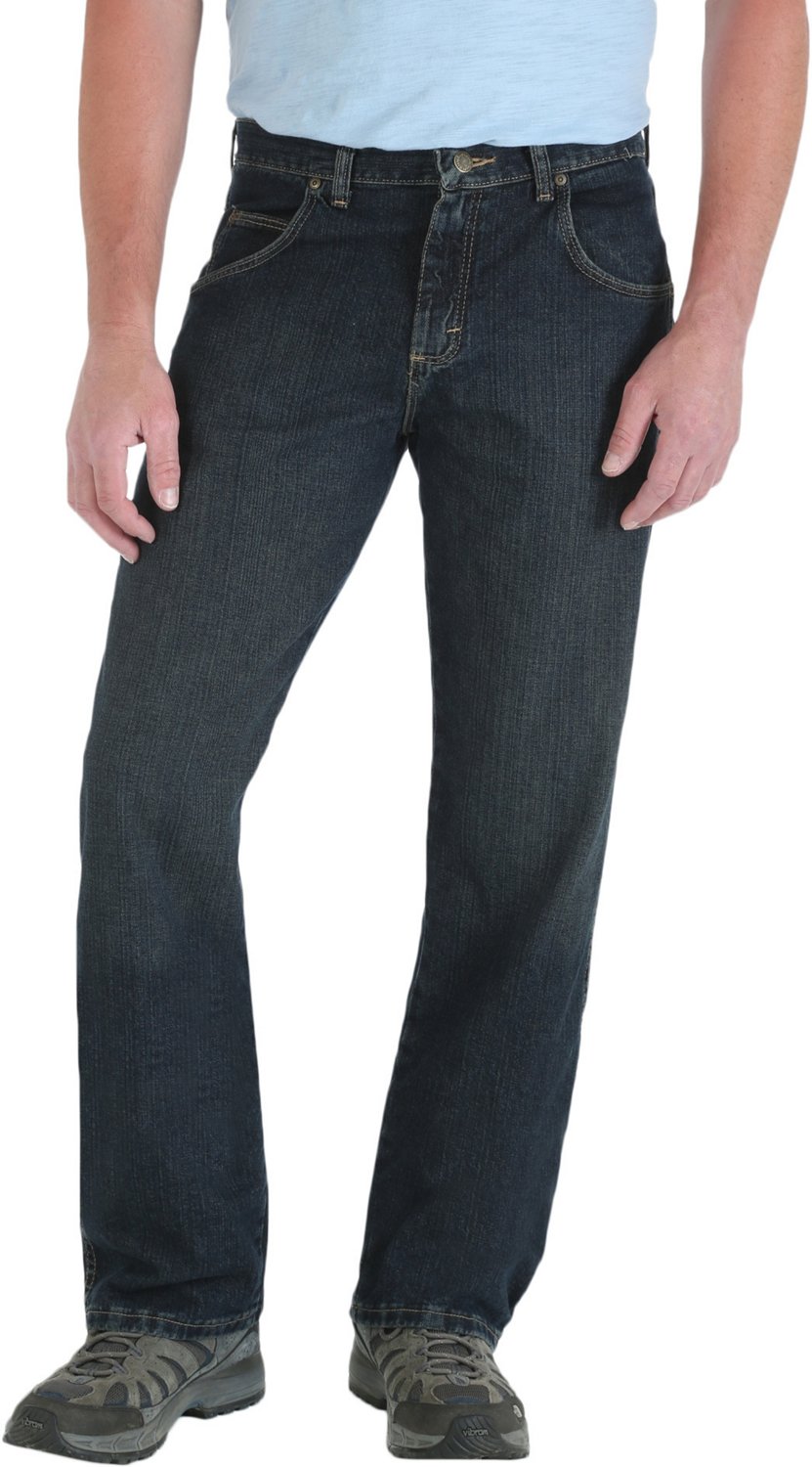 Wrangler® Rugged Wear Men's Relaxed Straight Fit Jean
