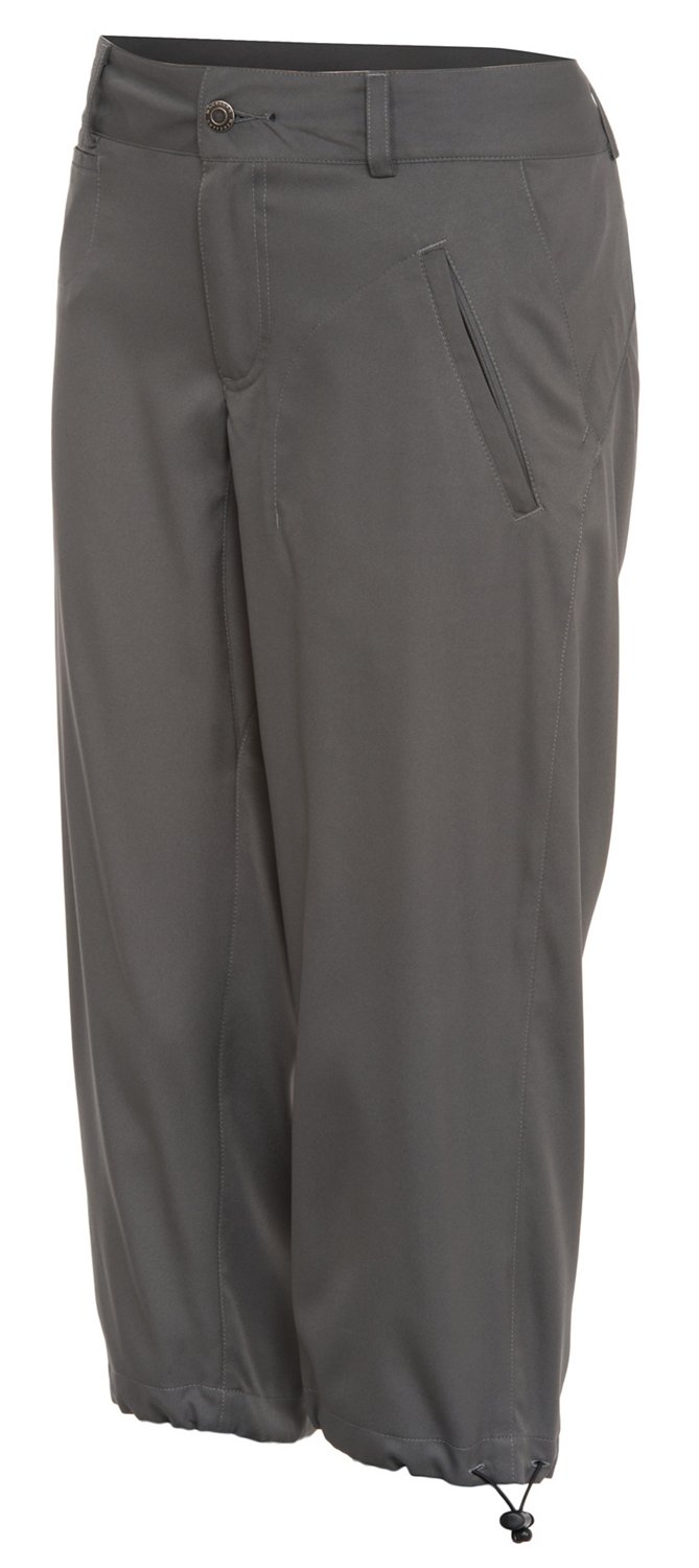 Magellan Outdoors Women's Sierra Capri Pant