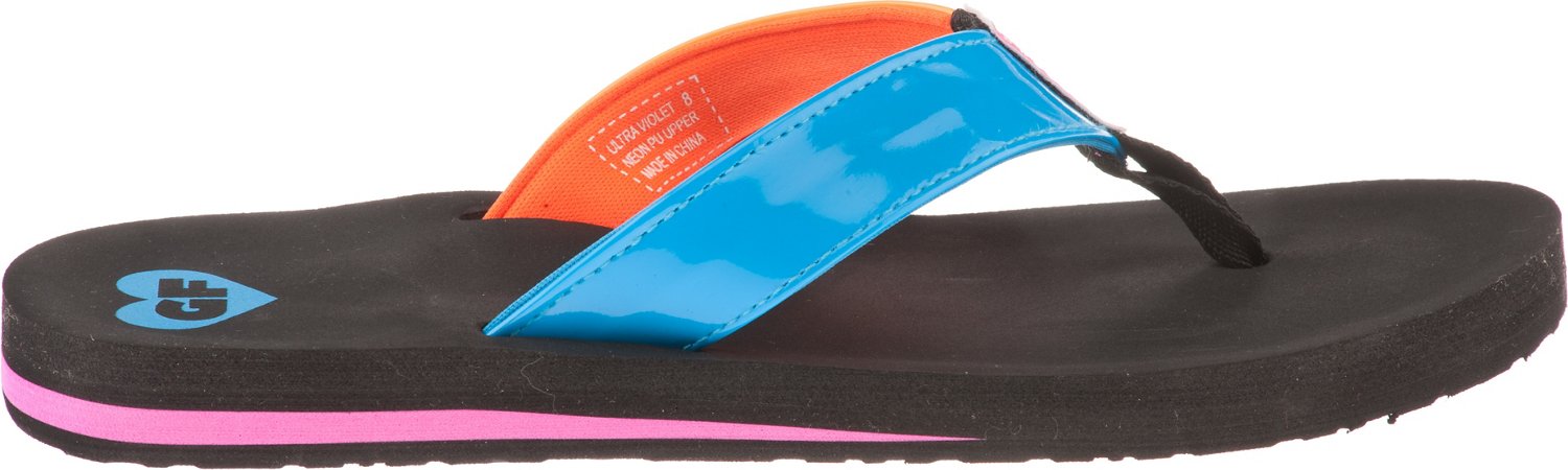 Gotta Flurt Women's Low Thong Wedge Sandals
