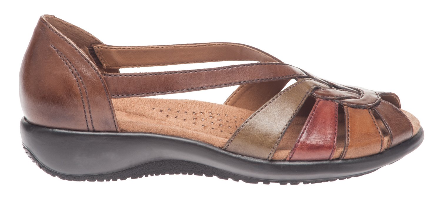 Magellan Outdoors Women's Amber Casual Shoes thumbnail