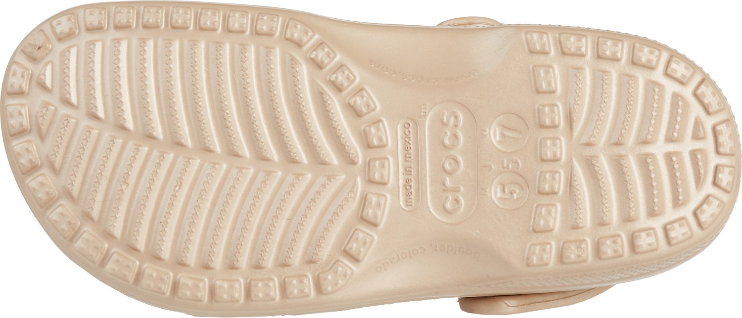 Crocs Classic Clogs thumbnail