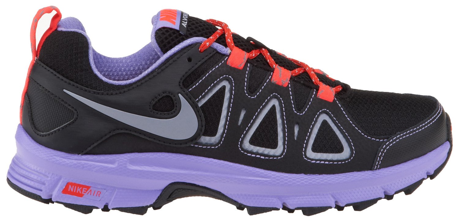 Black/Medium Violet/Bright Crimson/Metallic Cool Gray