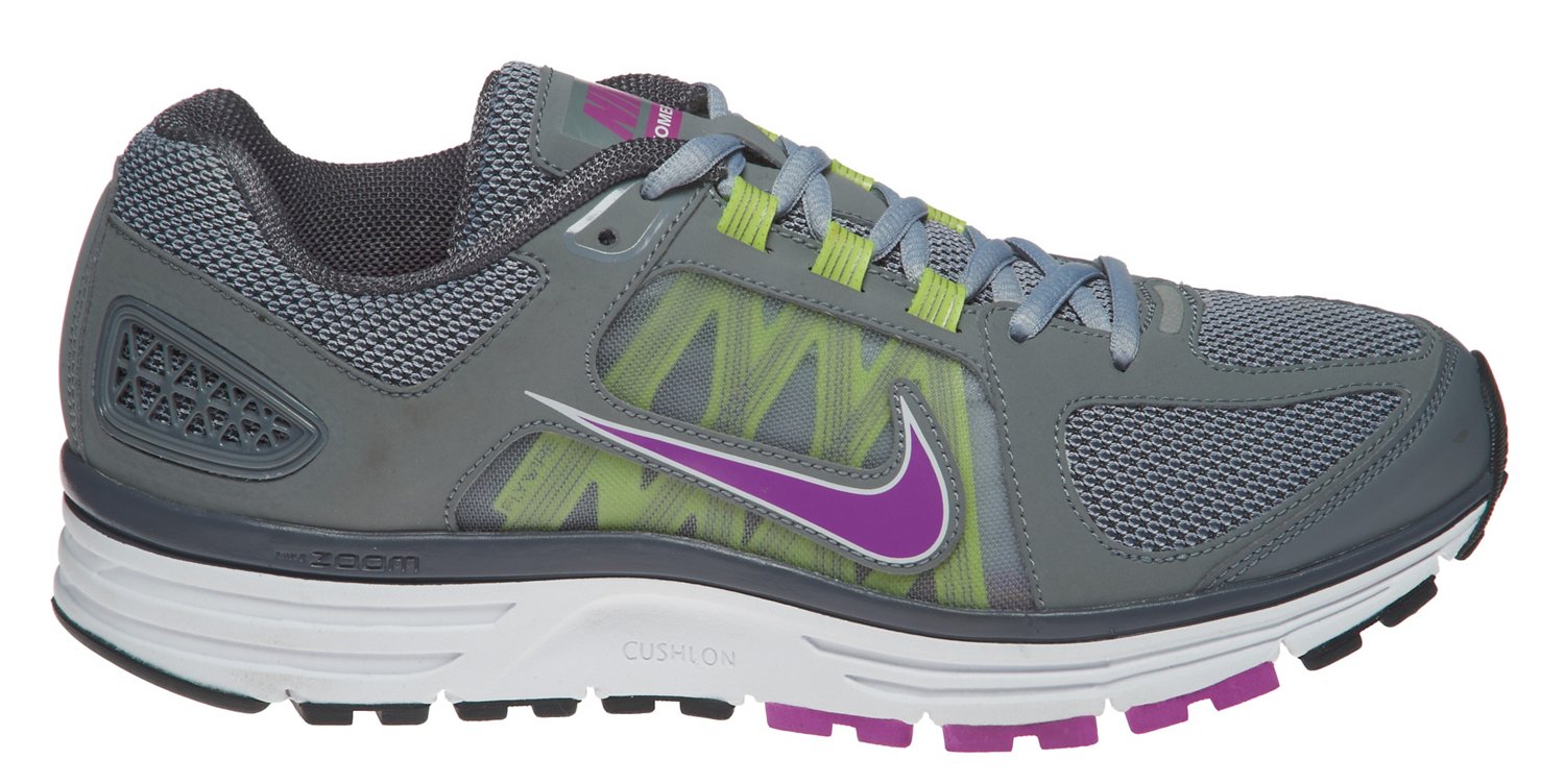 Nike Women's Zoom Vomero+ 7 Running Shoes thumbnail