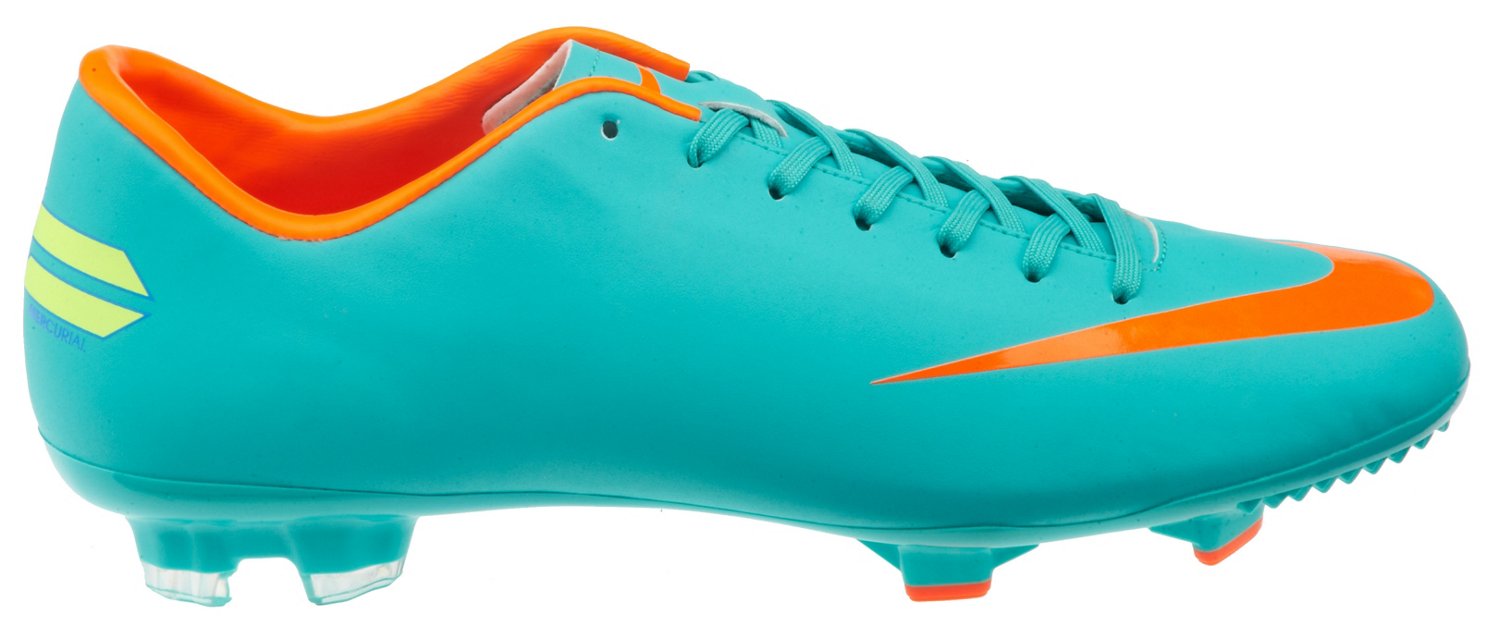 Nike Men's Mercurial Victory III FG Soccer Cleats