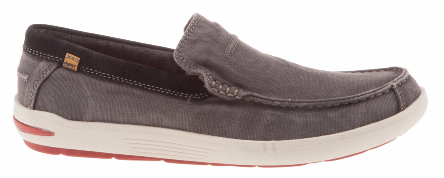 SKECHERS Men's Relaxed Fit Naven Spencer Casual Shoes