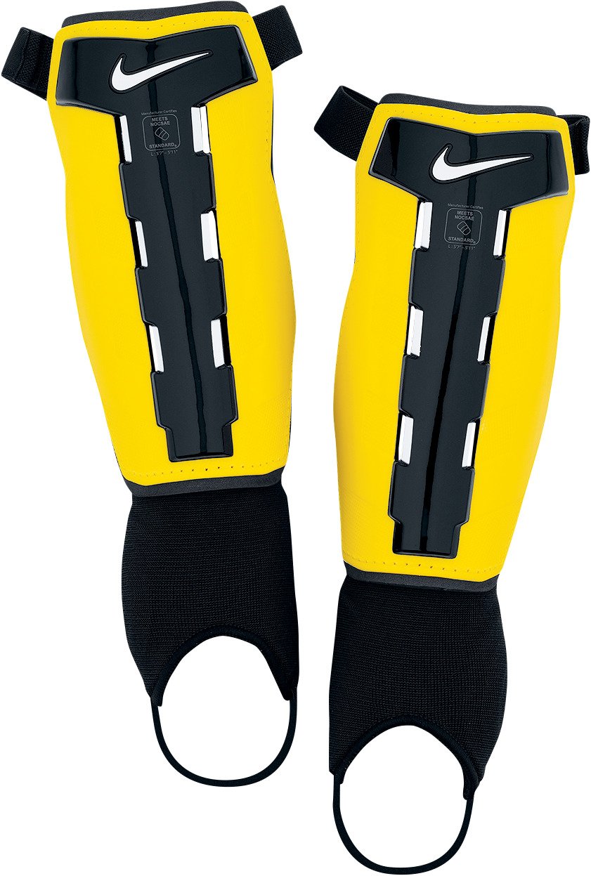 Nike Adults' Charge Soccer Shin Guards thumbnail