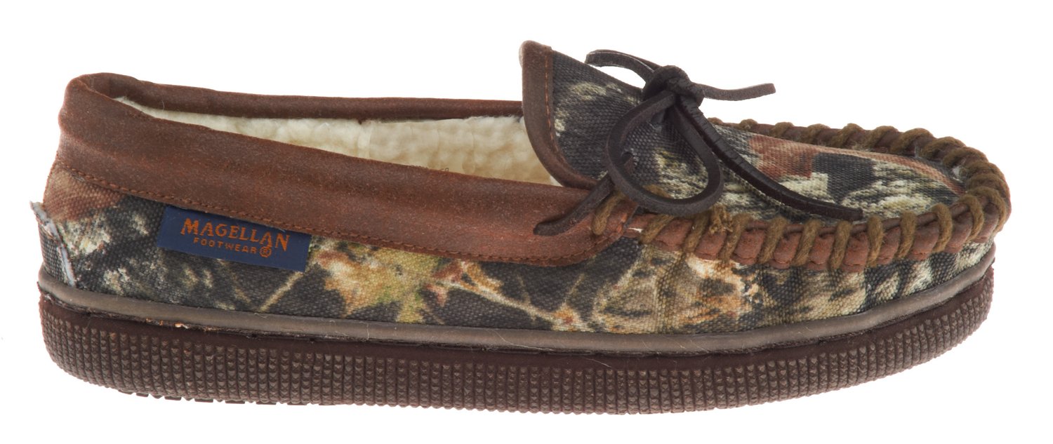 Magellan Footwear Kids' Camo Moc Slippers thumbnail