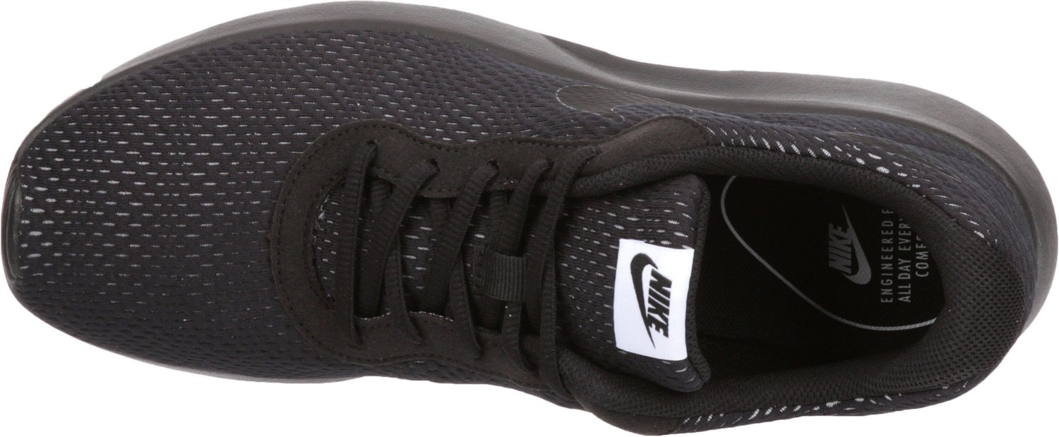 nike tanjun women's athletic shoe