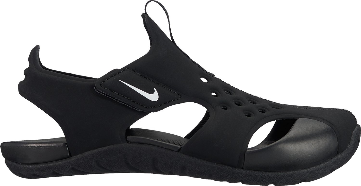 boys sandals