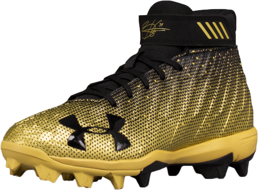 gold under armour baseball cleats