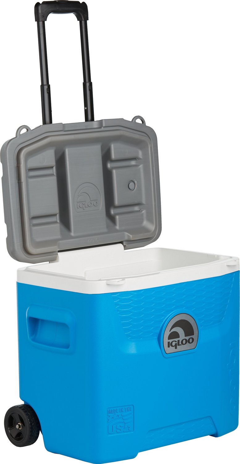 Igloo Quantum 28 Qt. Wheeled Cooler Academy