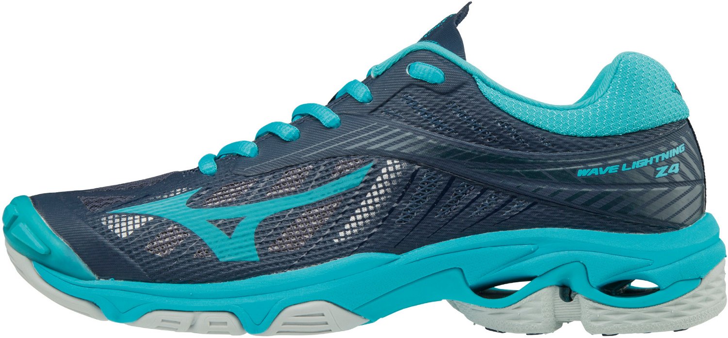 mizuno lightning z4